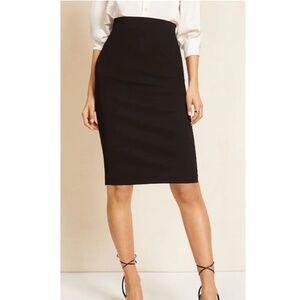 Vintage Holiday BLACK VELVET Pencil Skirt, Small Size 6 (true size 4)